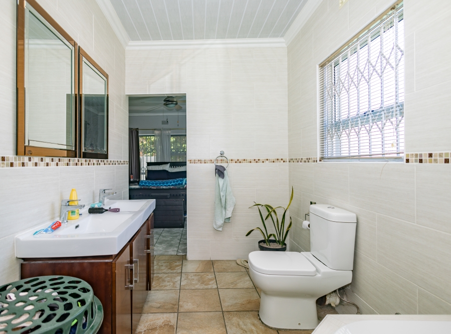 3 Bedroom Property for Sale in Mabille Park Western Cape